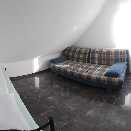 Monteurzimmer Fritsche-edelfingen Appartement Bad Mergentheim